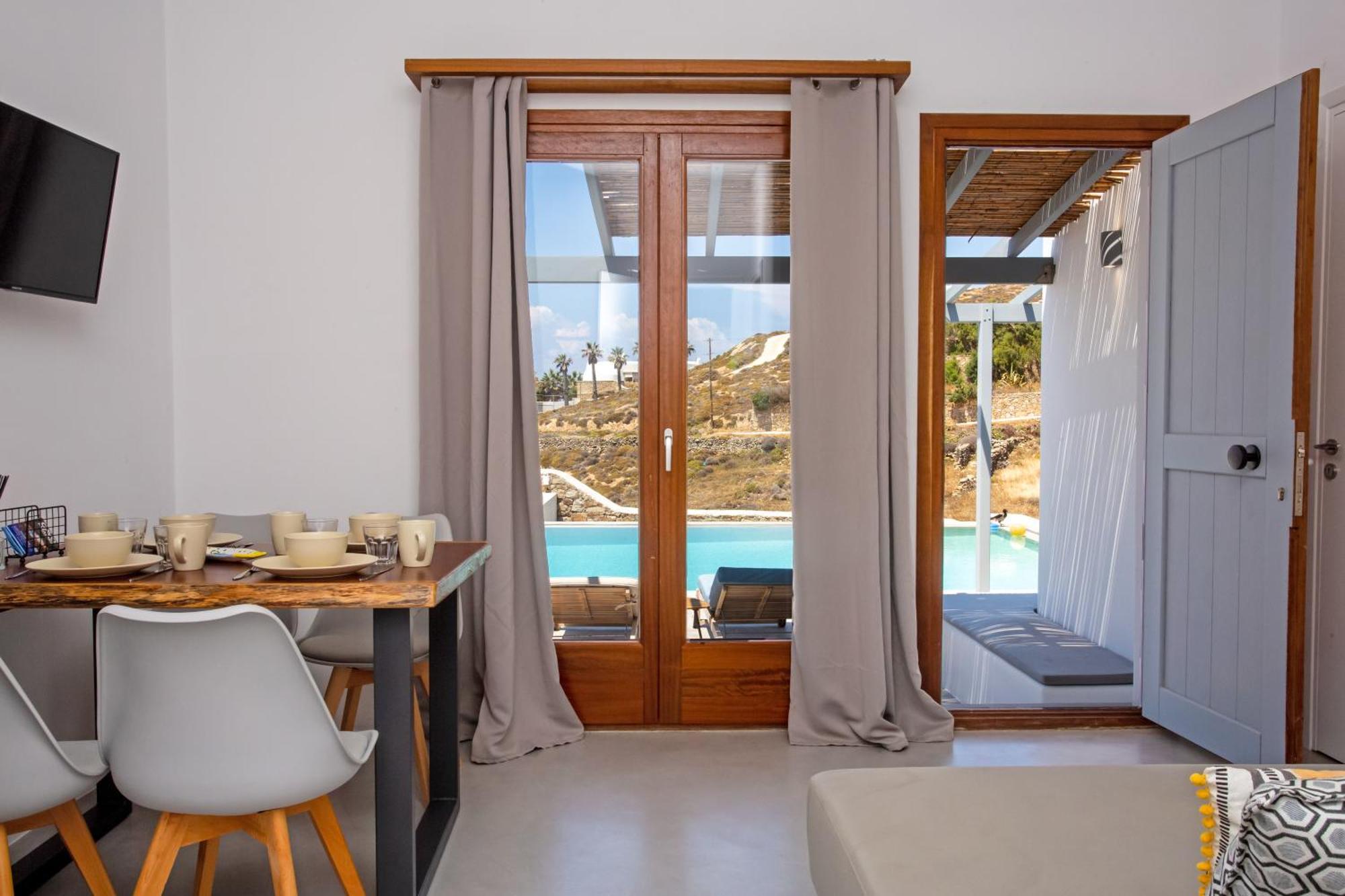 Aqua Breeze Seaview Pool Suites Mykonos Mykonos Town Exteriér fotografie